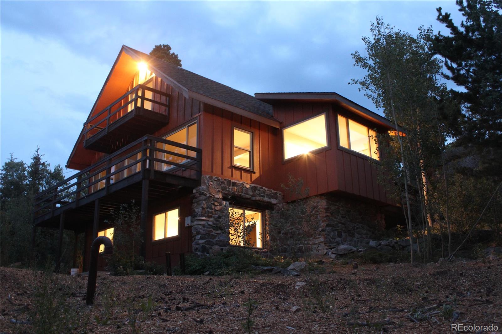 351 Ronnie Road Golden, CO 80403 - Photo 6 of 33 Gallery Image 6