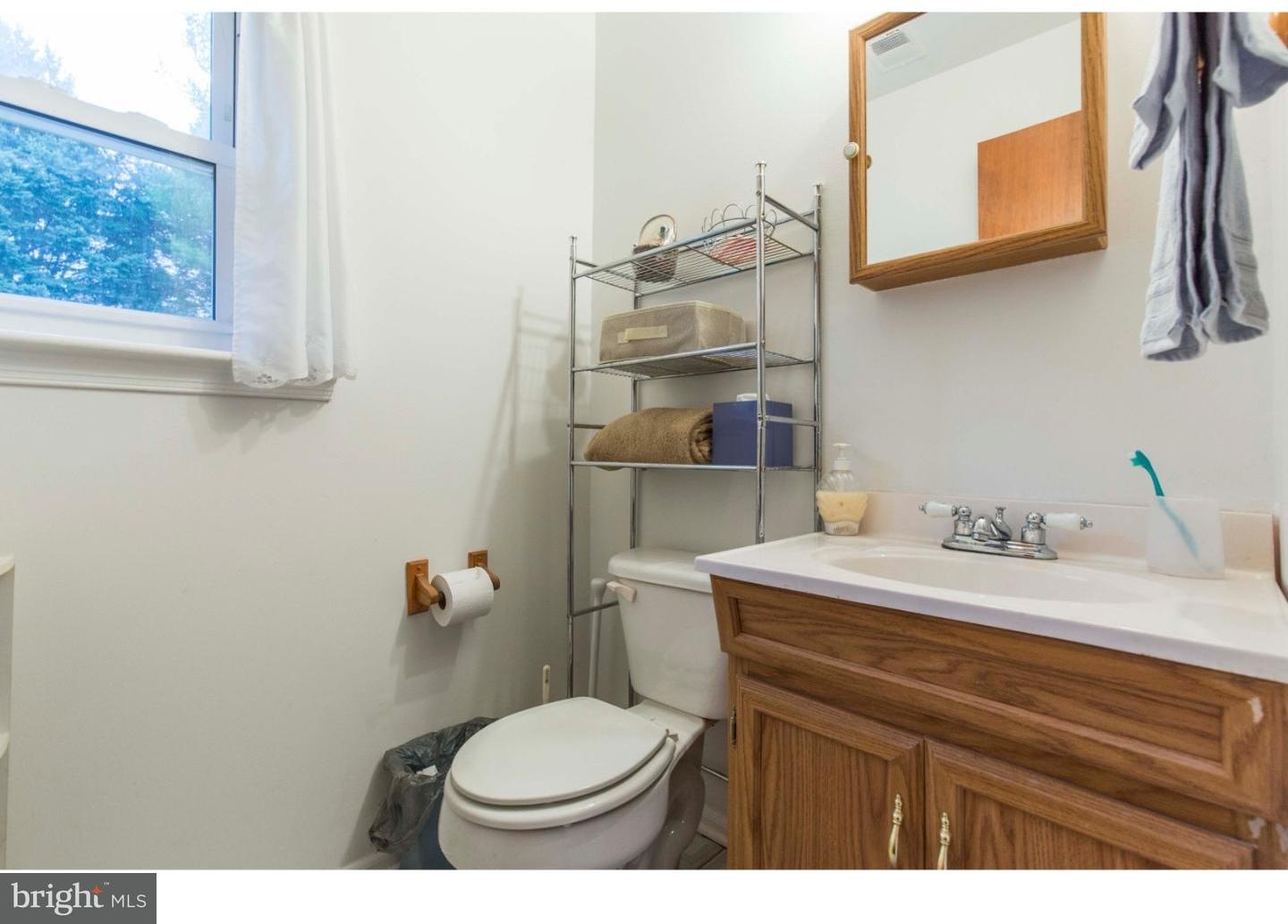 1507 Larkin Road Boothwyn, PA 19061 - Photo 14 of 25 Gallery Image 14