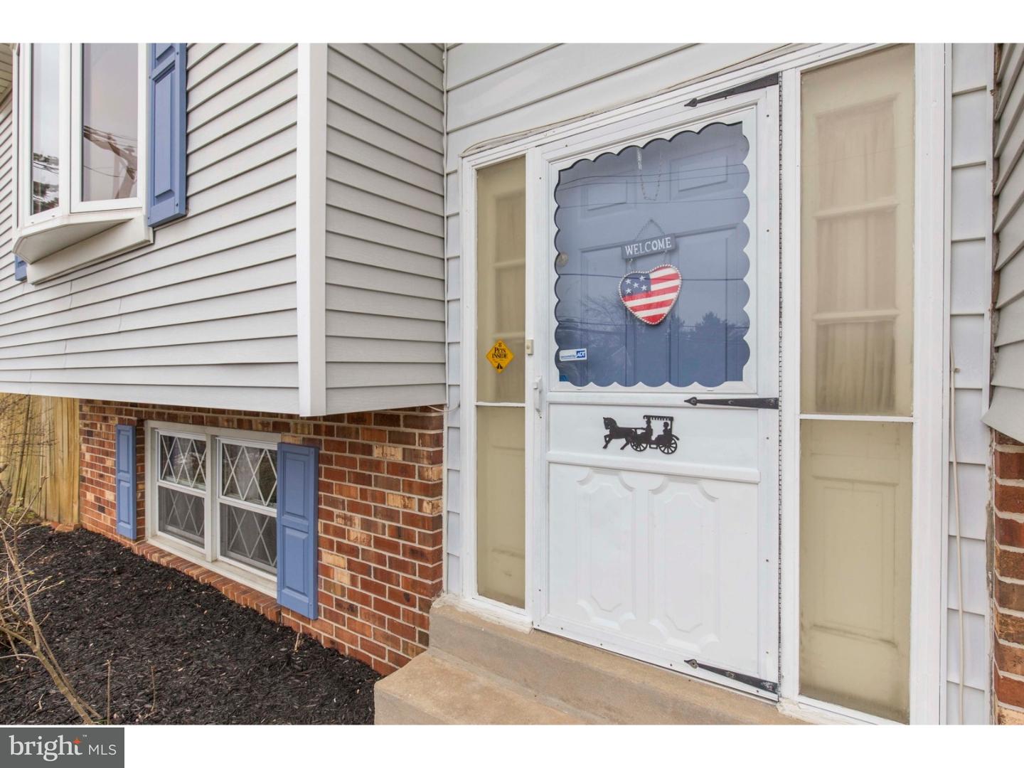 1507 Larkin Road Boothwyn, PA 19061 - Photo 3 of 25 Gallery Image 3