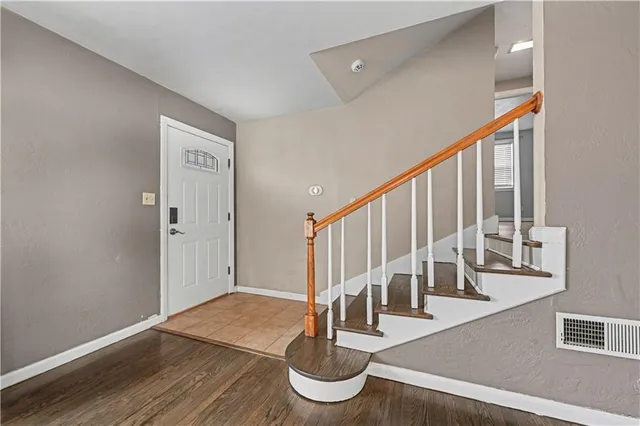$210,000 | 2405 Northeast 48th Street, Kansas City, MO 64118