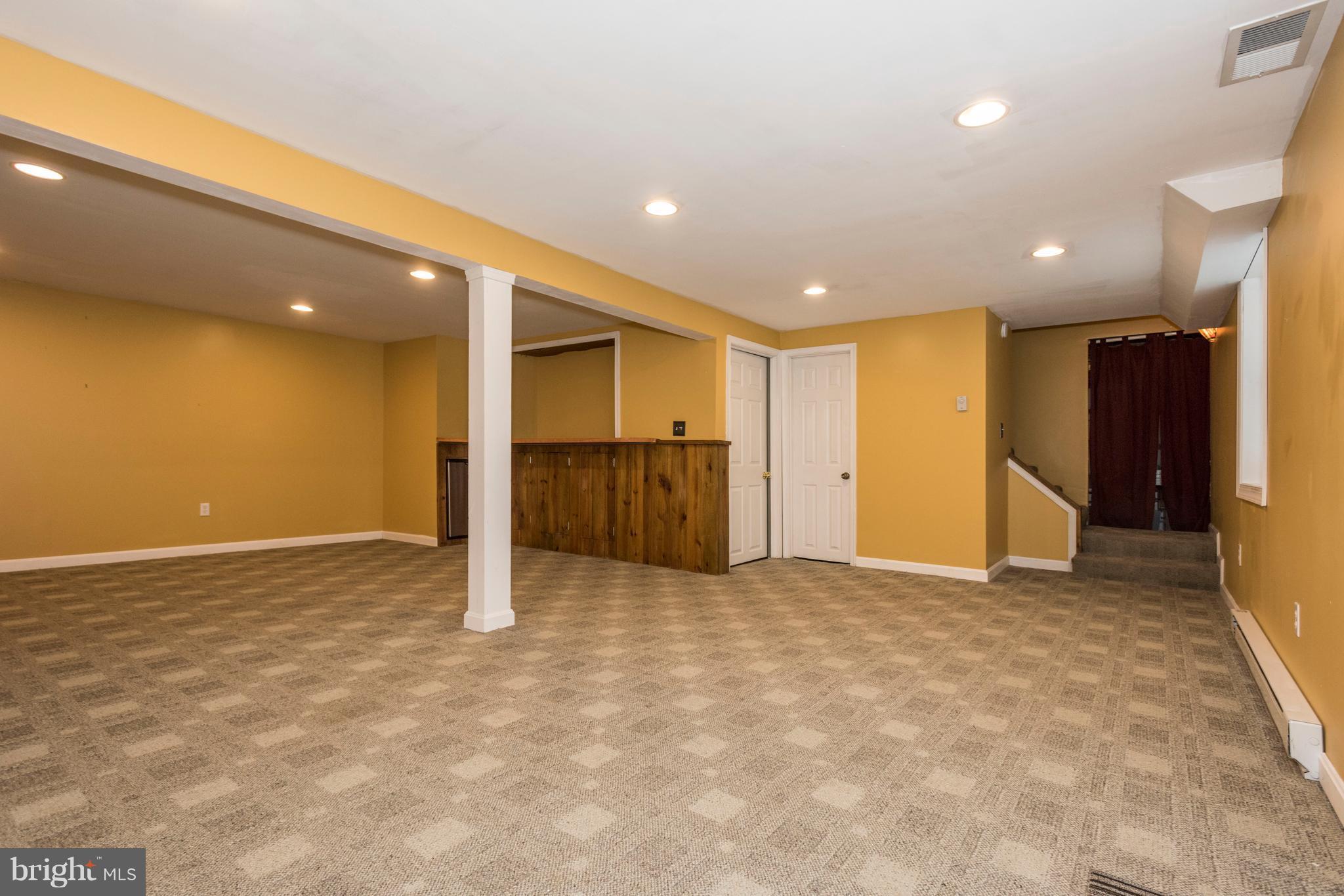 1004 Chapel Road New Windsor, MD 21776 - Photo 17 of 28 Perfect for entertaining