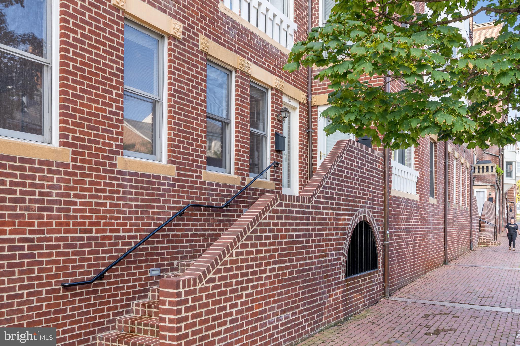 110 Cameron Street, Unit CS103 Alexandria, VA 22314 - Photo 2 of 16 Private entrance from Cameron Street