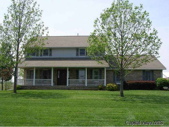 5361 Philadelphia Road Virginia, IL 62691 - Photo 1 of 8