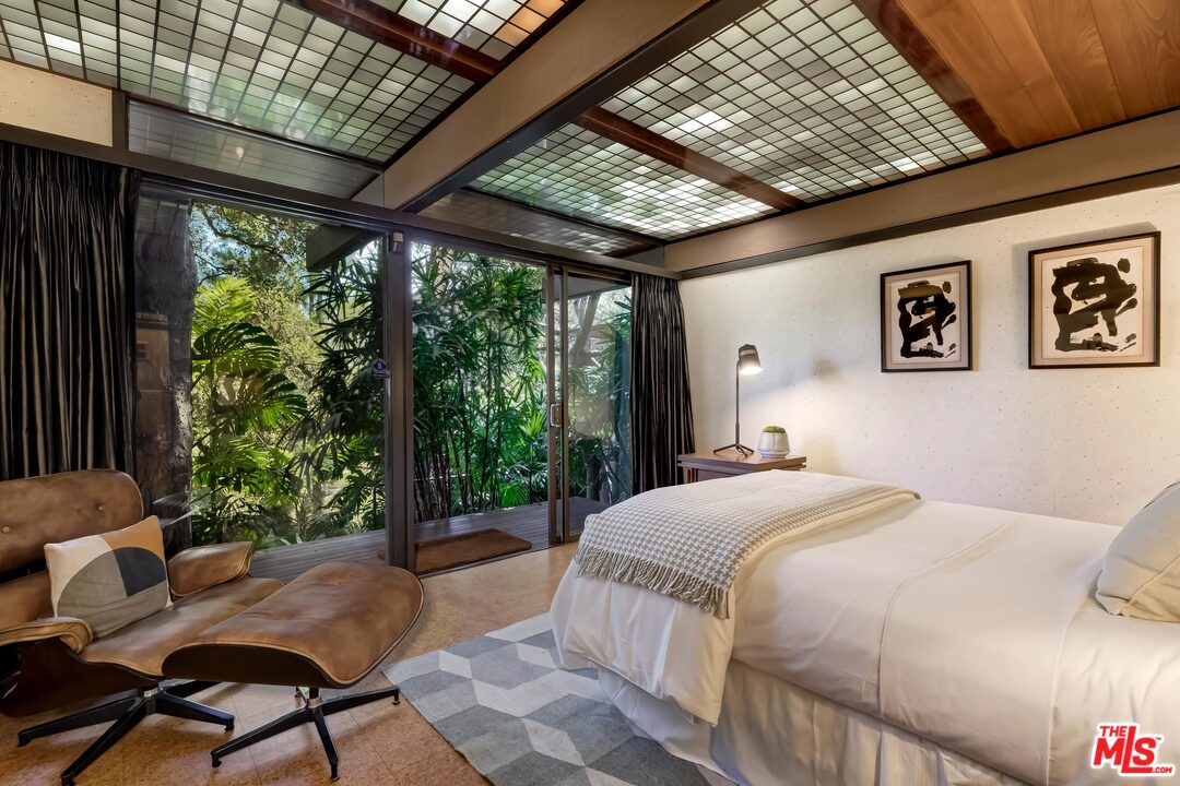 1385 El Mirador Drive Pasadena, CA 91103 - Photo 22 of 50