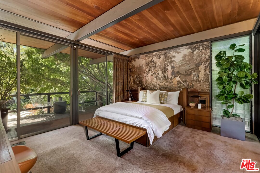 1385 El Mirador Drive Pasadena, CA 91103 - Photo 23 of 50