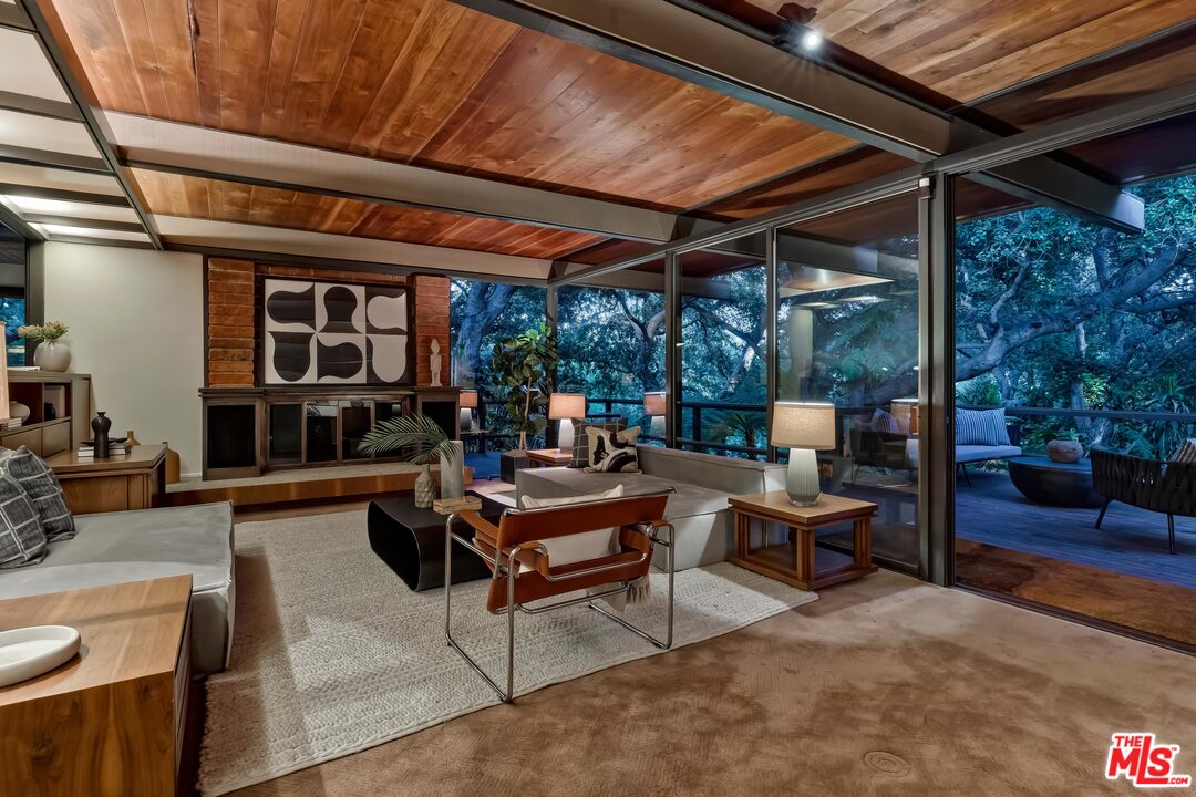 1385 El Mirador Drive Pasadena, CA 91103 - Photo 42 of 50