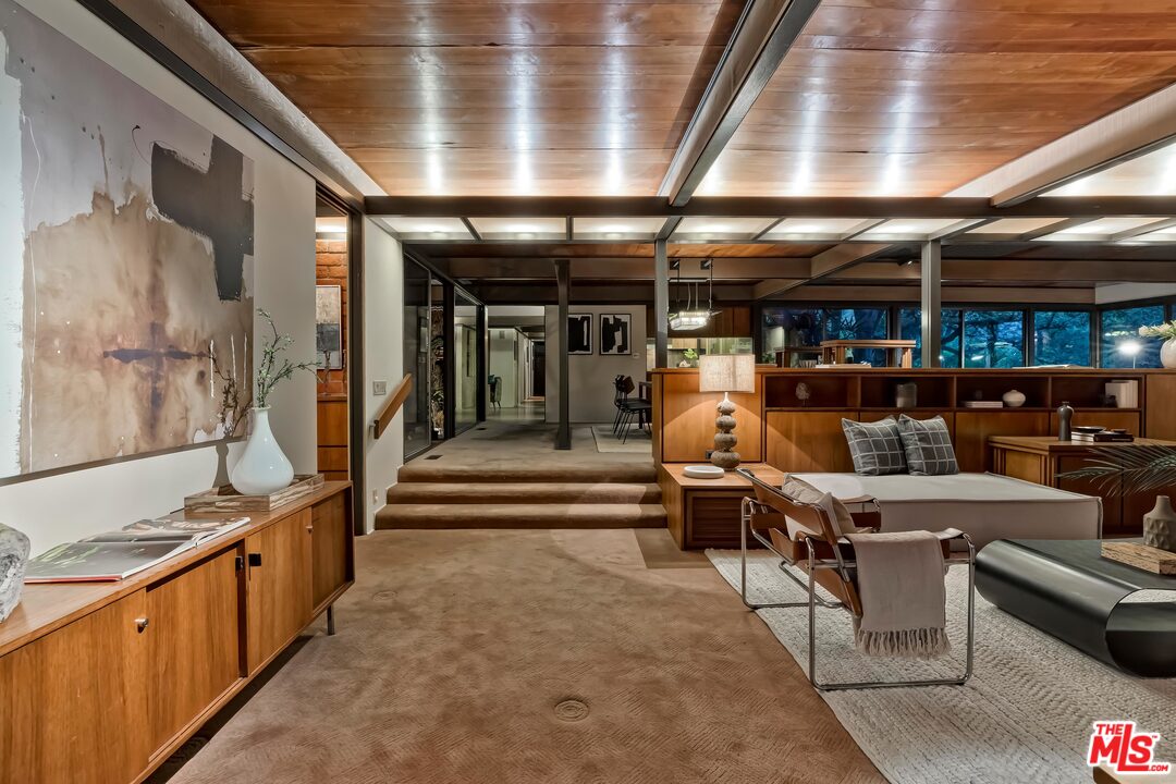 1385 El Mirador Drive Pasadena, CA 91103 - Photo 44 of 50