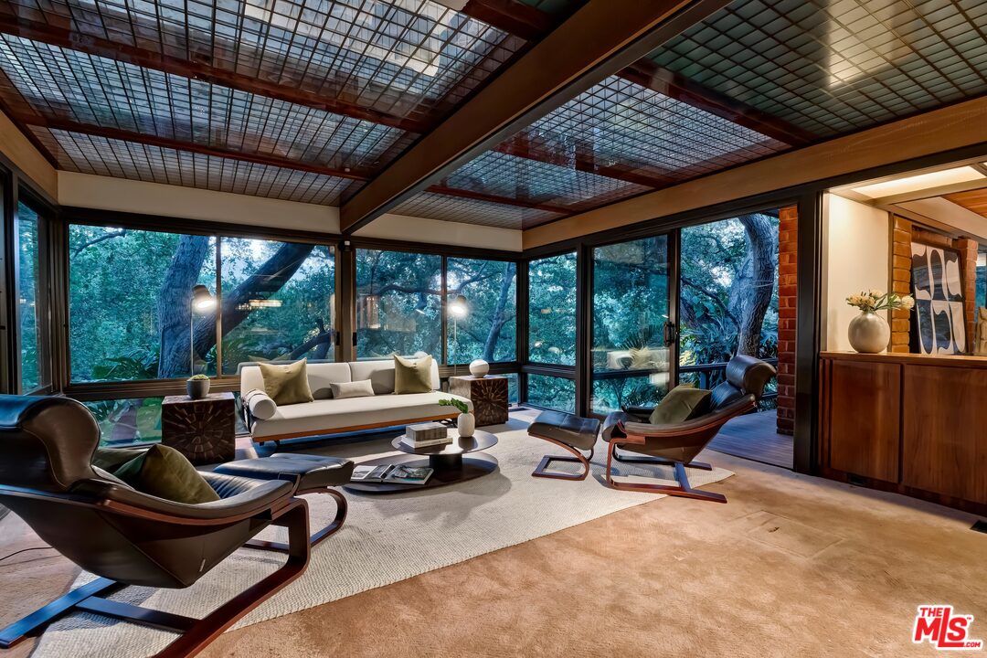 1385 El Mirador Drive Pasadena, CA 91103 - Photo 47 of 50