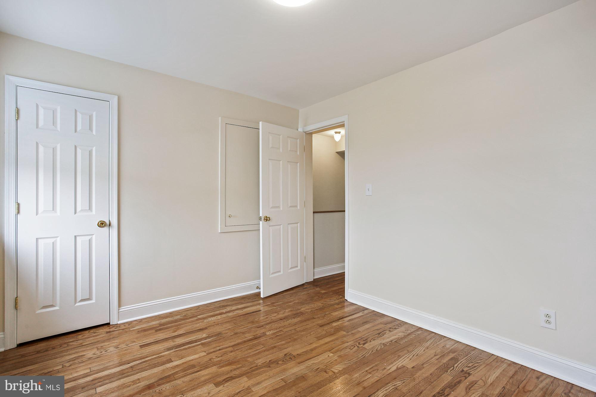 3636 Clarenell Road Baltimore, MD 21229 - Photo 14 of 31 Primary Bedroom