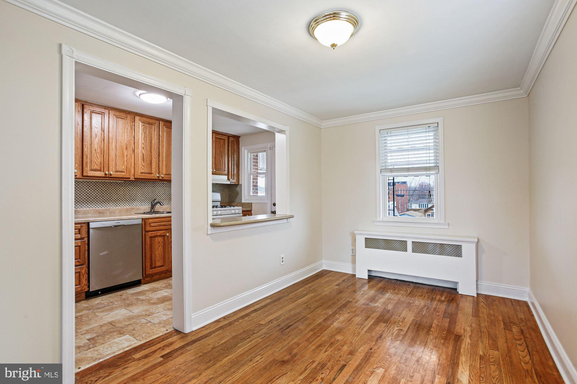 3636 Clarenell Road Baltimore, MD 21229 - Photo 8 of 31 Dining Room