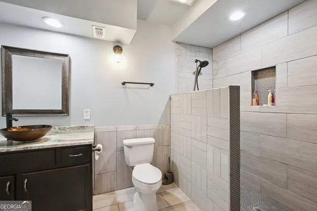 $749,900 | 145 Thrushwood Drive, Fayetteville, GA 30215