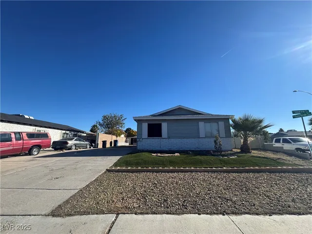 $319,000 | 2405 Valparaiso Street, Las Vegas, NV 89108