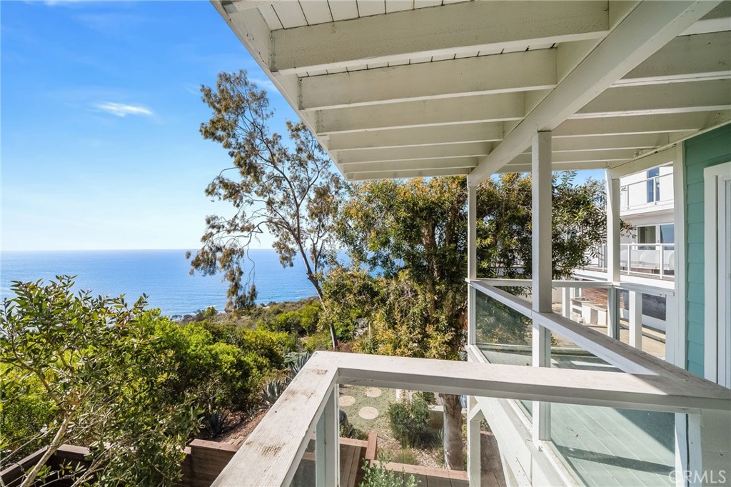 979 Capistrano Avenue Laguna Beach, CA 92651 - Photo 22 of 24