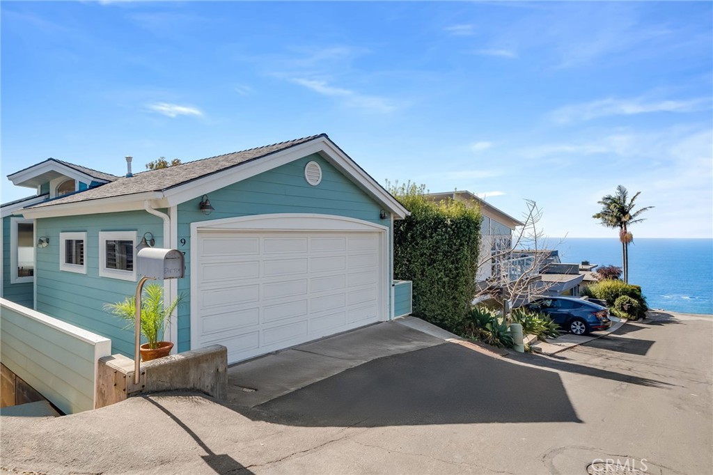 979 Capistrano Avenue Laguna Beach, CA 92651 - Photo 23 of 24