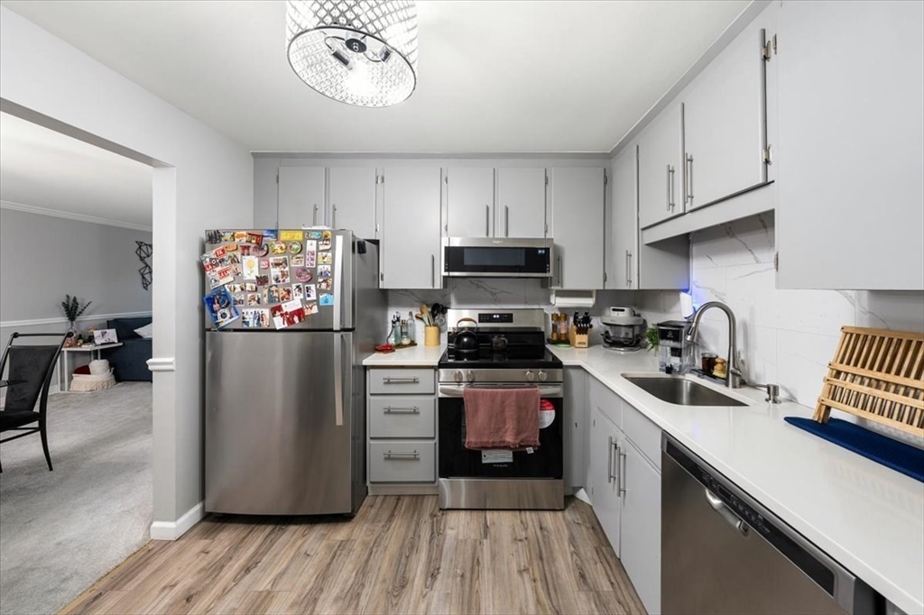 1321 Worcester Road, Unit 505 Framingham, MA 01701 - Photo 8 of 14