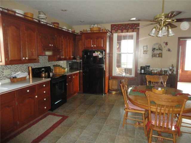 7905 Lower Kroft Road Mount Perry, OH 43760 - Photo 5 of 14