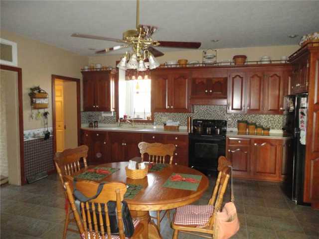 7905 Lower Kroft Road Mount Perry, OH 43760 - Photo 6 of 14