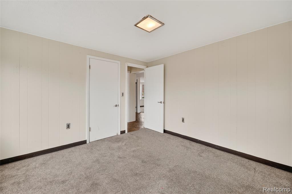 7975 Bendix Road Brighton, MI 48114 - Photo 30 of 90 Gallery Image 30