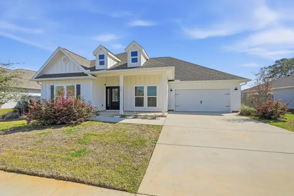 $3,250 | 32 Hammock Breeze Drive, Freeport, FL 32439