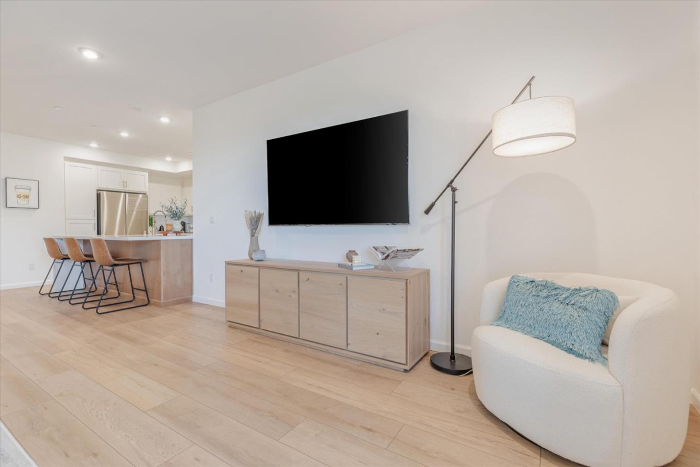 5392 Arnold Road Dublin, CA 94568 - Photo 11 of 53 Gallery Image 11