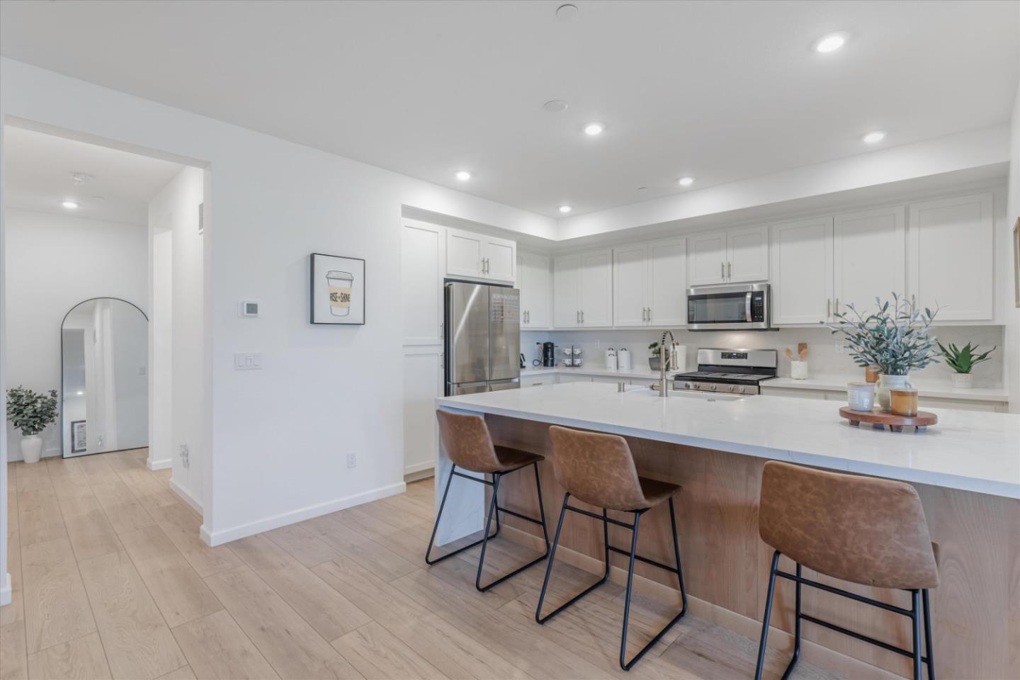 5392 Arnold Road Dublin, CA 94568 - Photo 17 of 53 Gallery Image 17