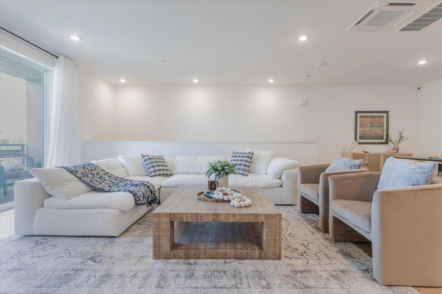 5392 Arnold Road Dublin, CA 94568 - Photo 9 of 53 Gallery Image 9