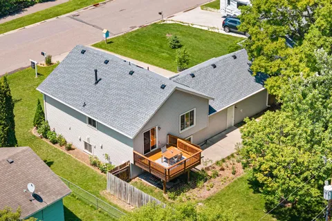 $425,000 | 4876 Erickson Drive, New Hope, MN 55428