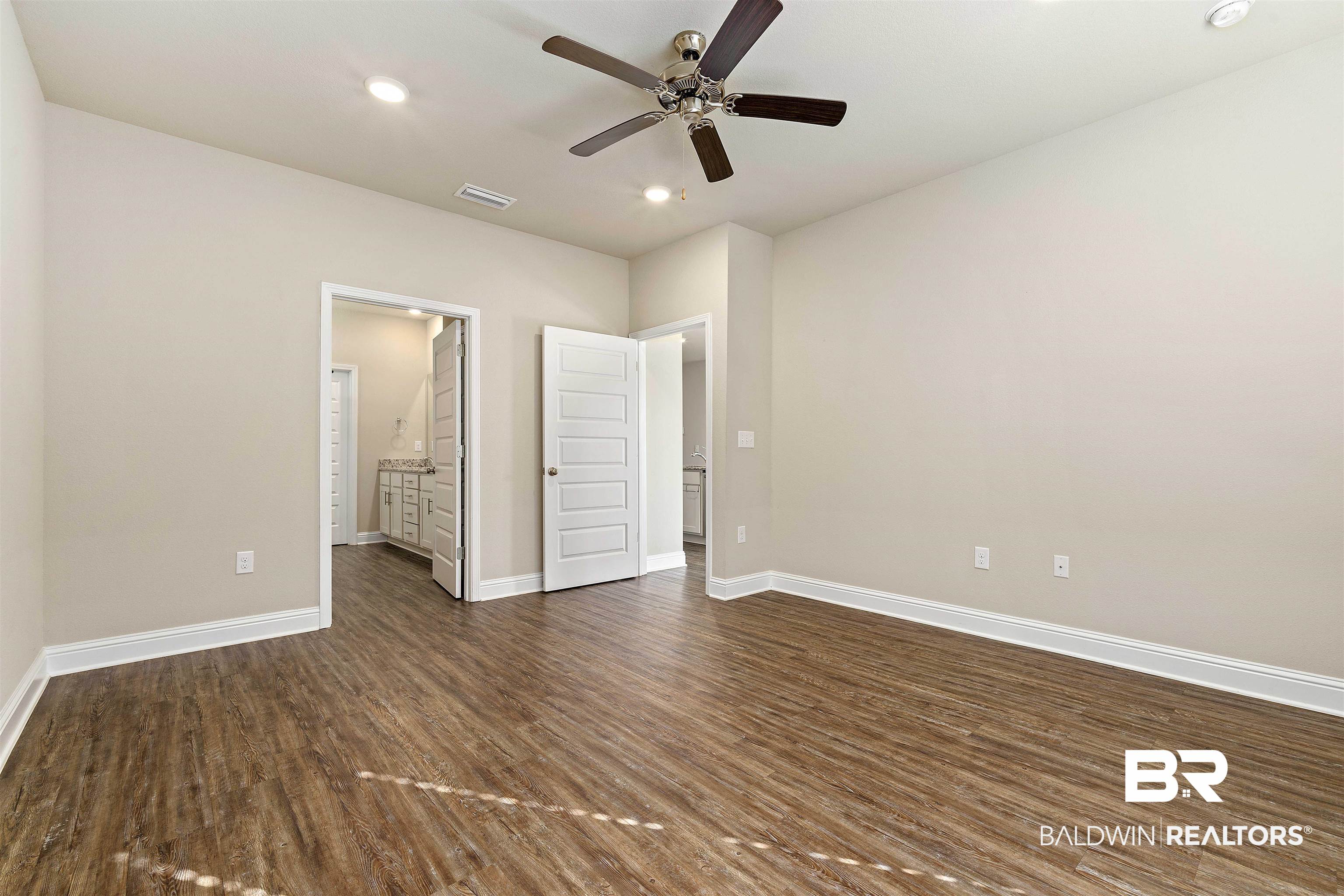 9376 Swan Point Road Daphne, AL 36526 - Photo 13 of 22