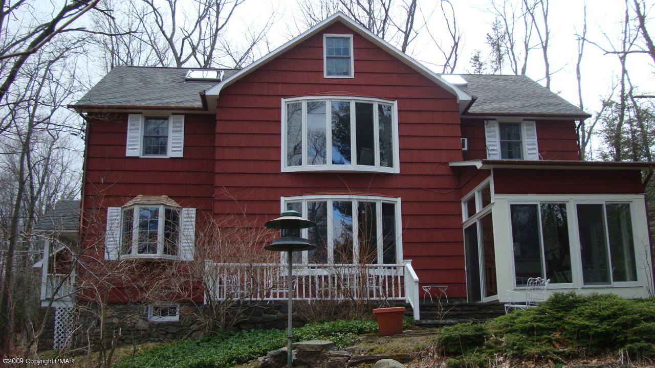 387 Valley View Road Cresco, PA 18326 - Photo 2 of 9 Rear of House