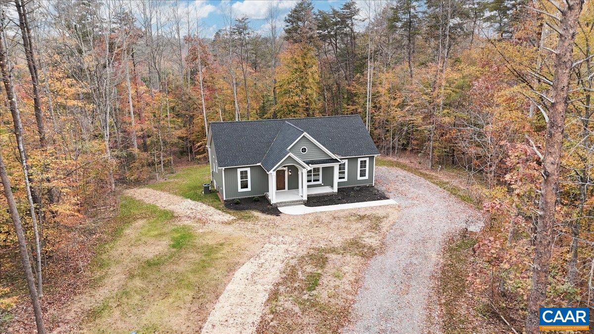 6443 Bremo Road Bremo Bluff, VA 23022 - Photo 5 of 31 a view of a house with a yard