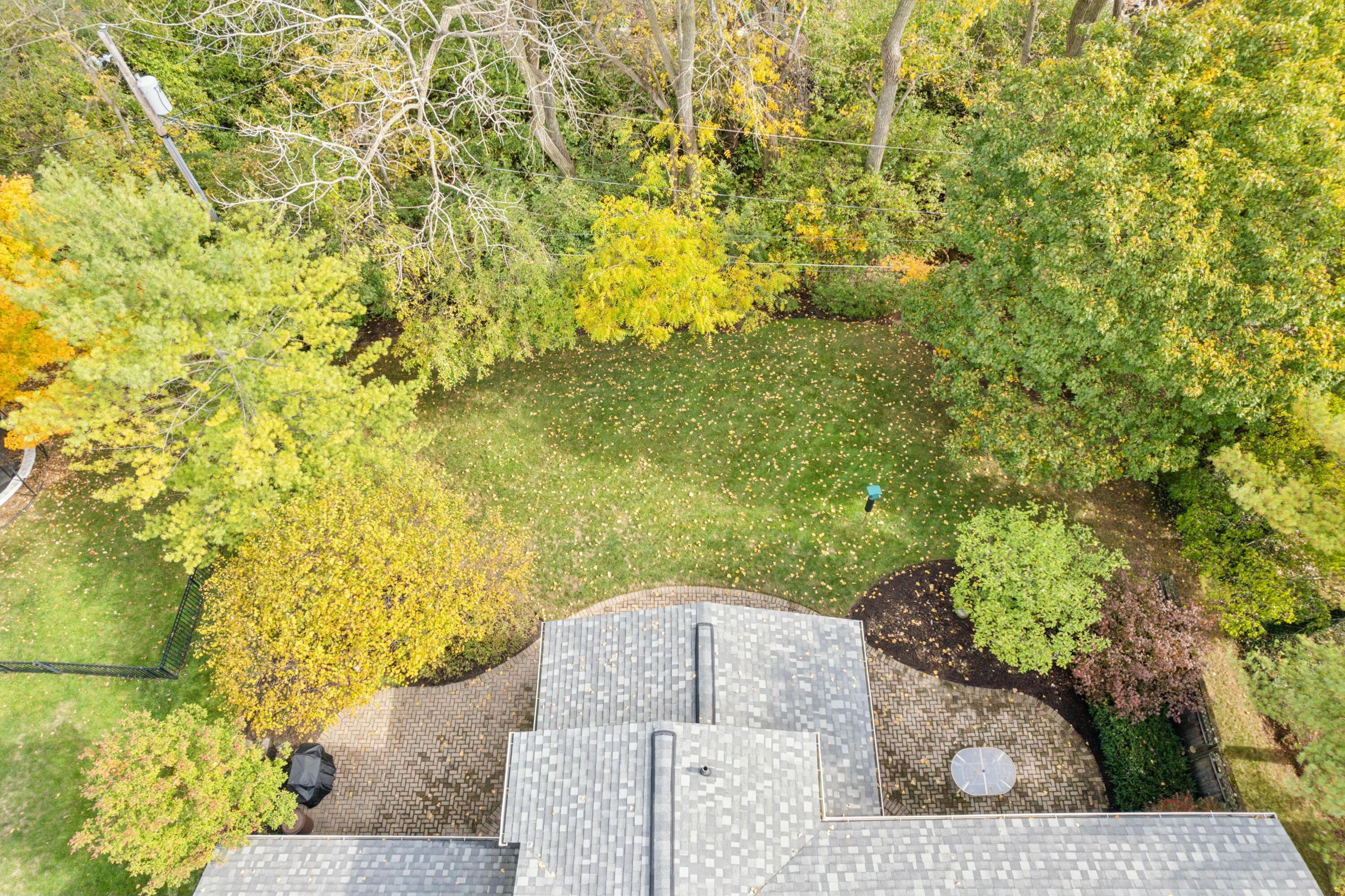 4052 Fenwick Road Columbus, OH 43220 - Photo 73 of 76 Drone - Backyard