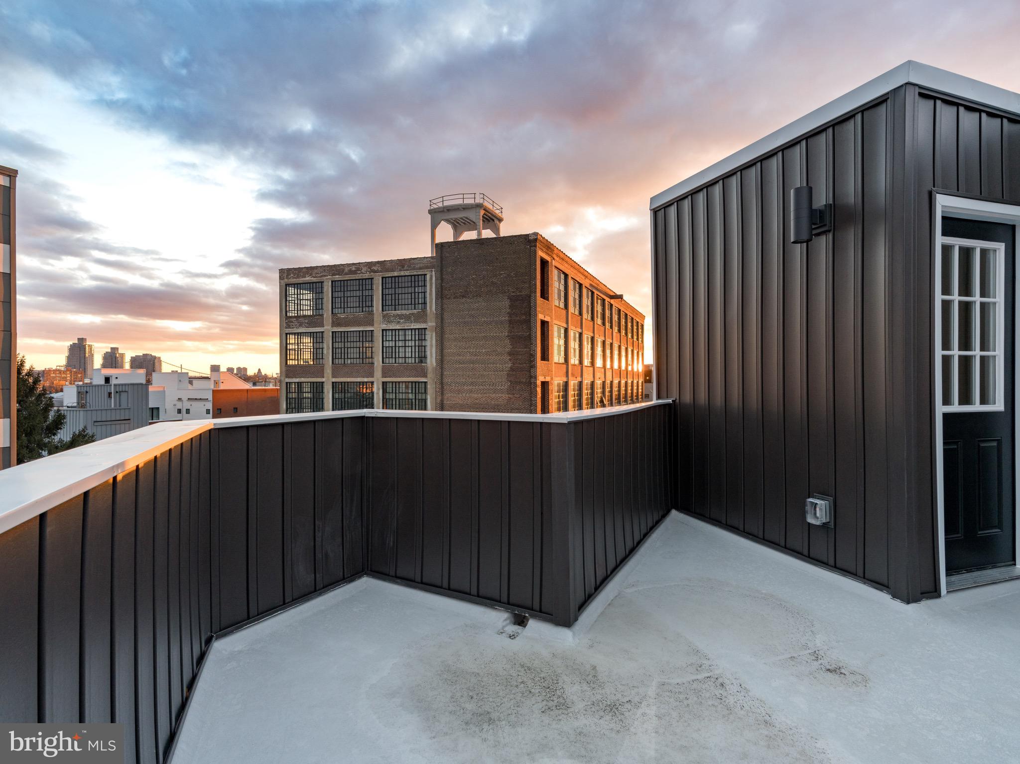 437 Memphis Street Philadelphia, PA 19125 - Photo 23 of 25