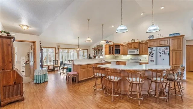 $665,000 | 10929 County Road 14 Northeast, Miltona, MN 56354