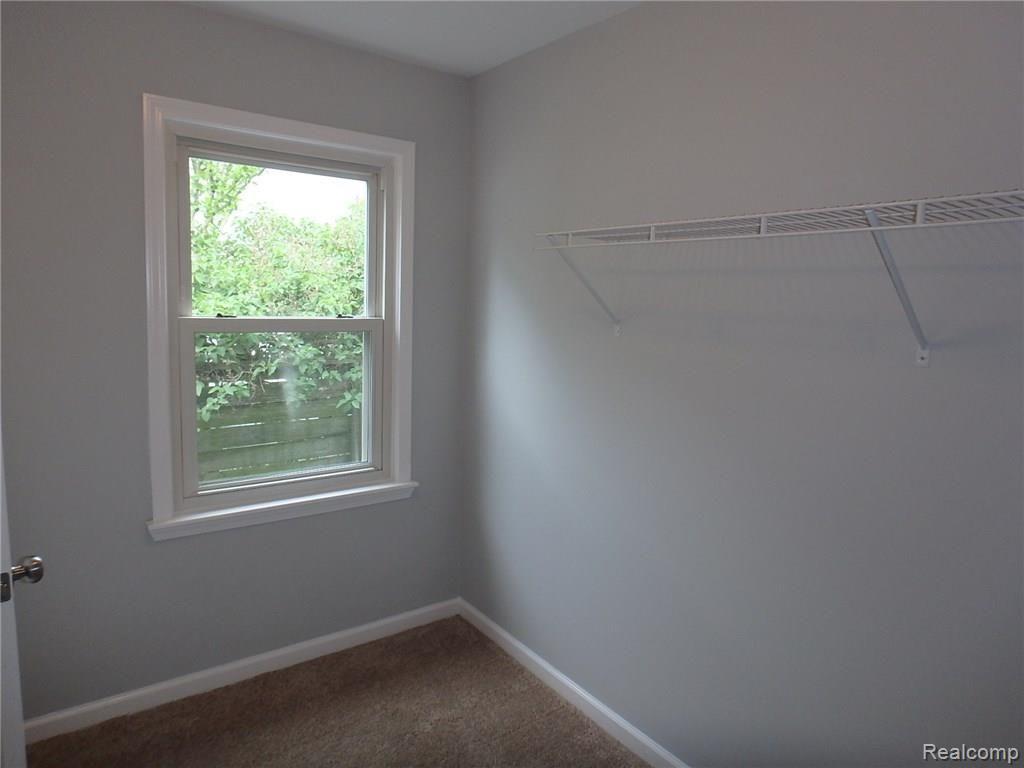 2438 Franklin Road Berkley, MI 48072 - Photo 12 of 24 Huge walk in closet in bedroom (non master)