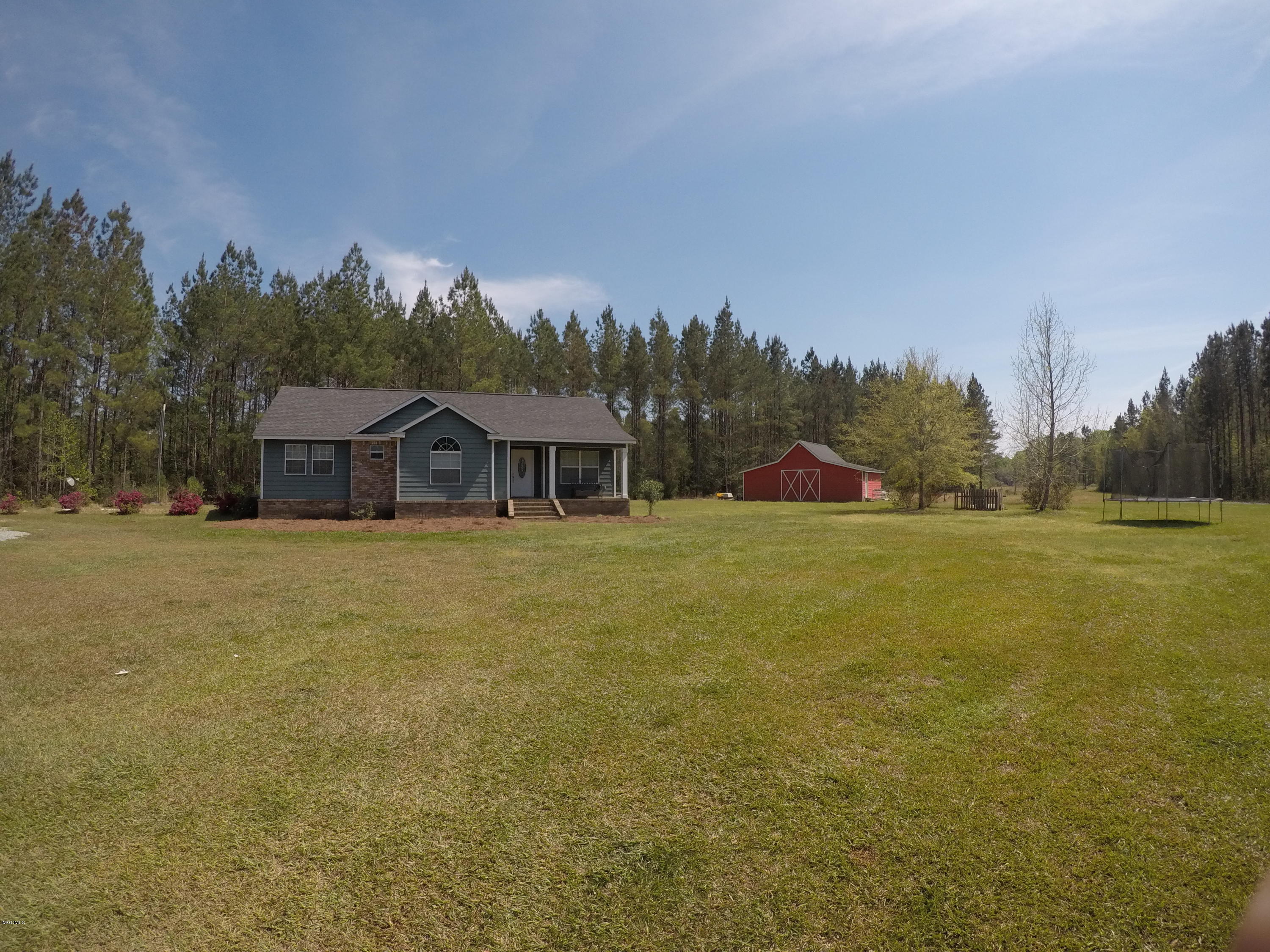 2145 Mt Pleasant Road Lucedale, MS 39452 - Photo 4 of 44 GOPR2740