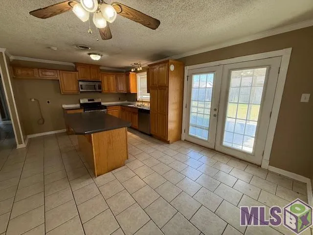 $104,900 | 220 Glenwood Drive, Houma, LA 70363