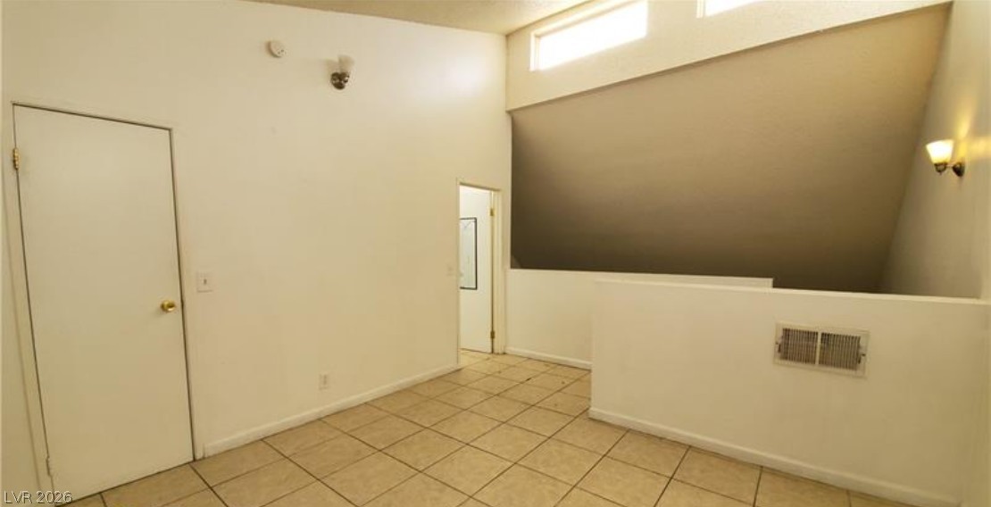 5247 Garden Road, Unit A Las Vegas, NV 89119 - Photo 2 of 3