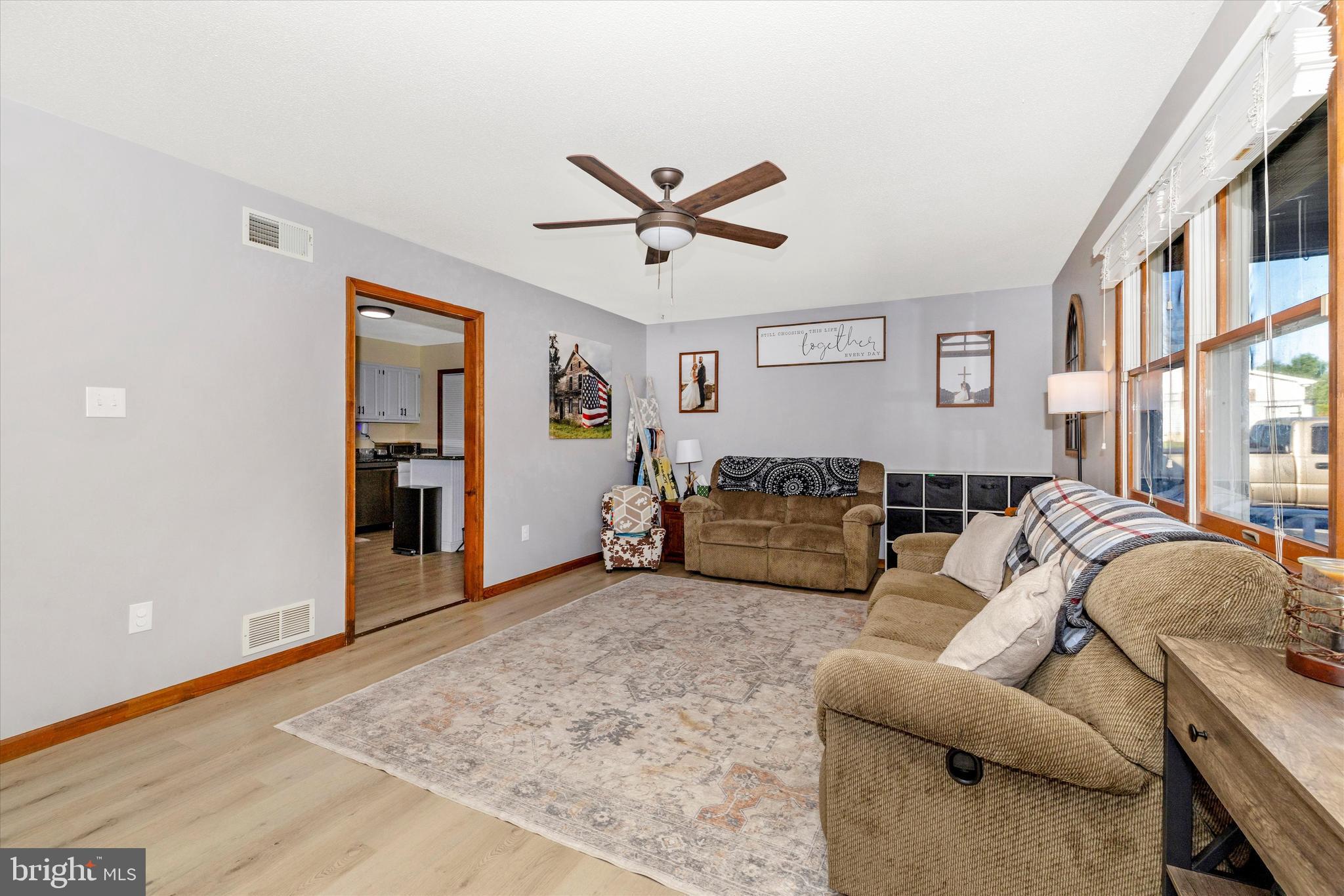 292 Bridget Road Martinsburg, WV 25404 - Photo 7 of 49 a living room with furniture