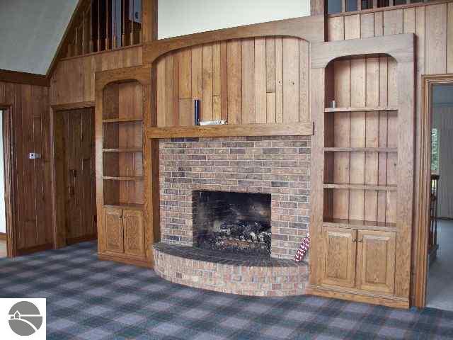 11160 Bluff Road Traverse City, MI 49686 - Photo 9 of 24 1732098-8.JPG