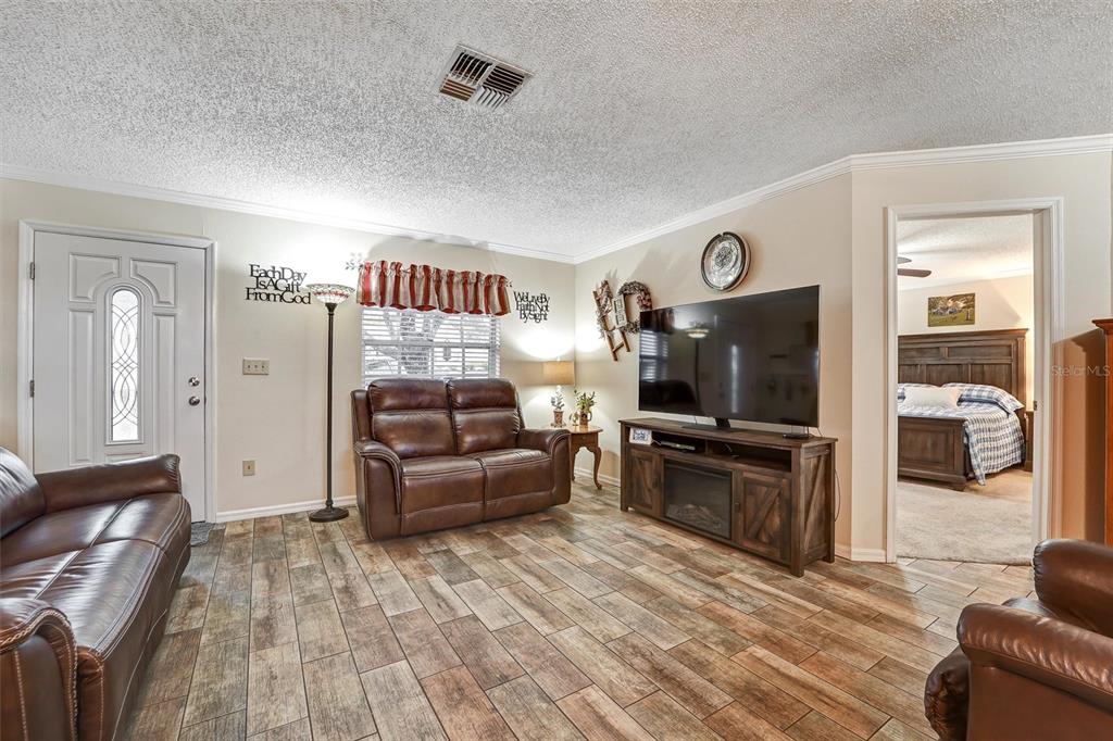 6642 Devonshire Lane New Port Richey, FL 34653 - Photo 7 of 21