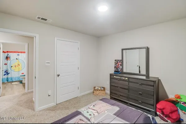 $2,500 | 2520 Esplanade Street, Ocean Springs, MS 39564