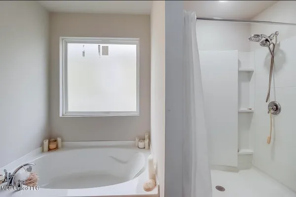 $2,500 | 2520 Esplanade Street, Ocean Springs, MS 39564