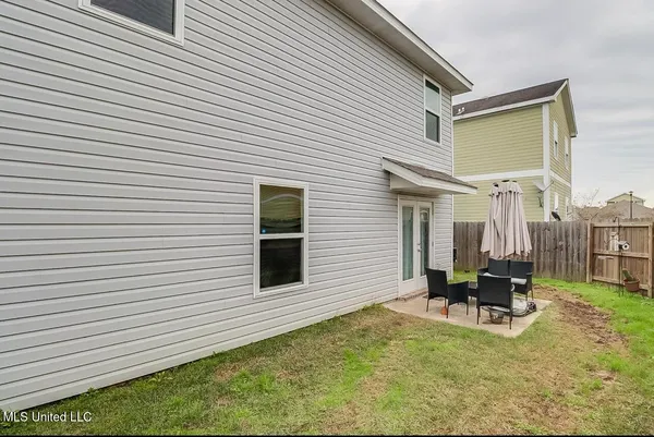 $2,500 | 2520 Esplanade Street, Ocean Springs, MS 39564