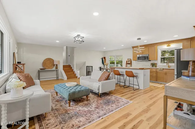 $558,900 | 6741 Heatherbrook Drive, Knoxville, TN 37931