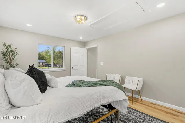 $558,900 | 6741 Heatherbrook Drive, Knoxville, TN 37931