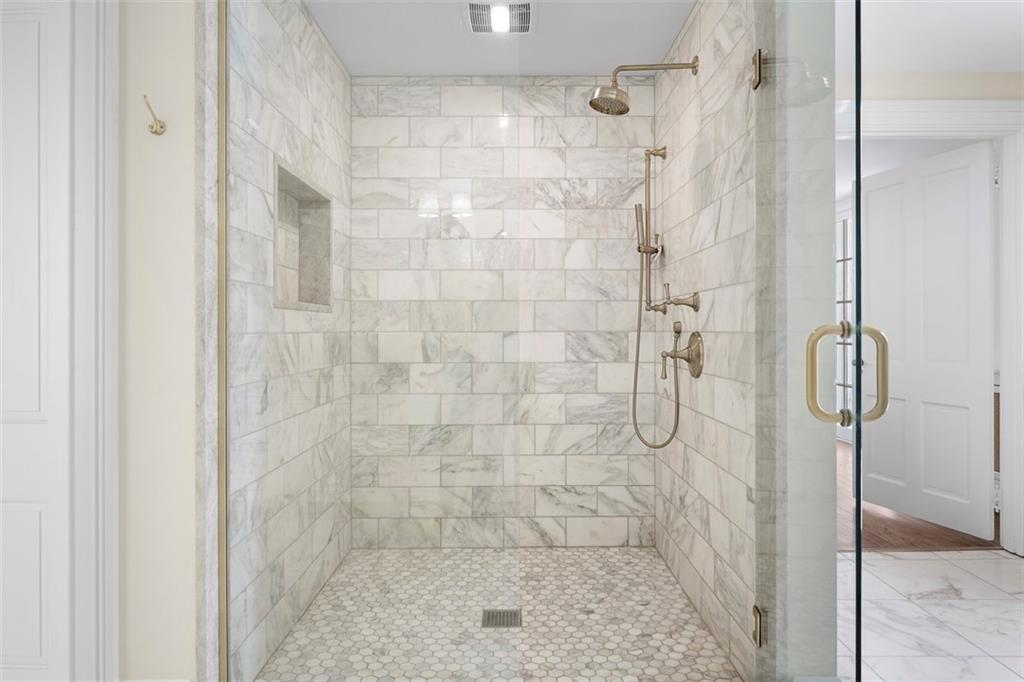 526 Scaife Road Sewickley, PA 15143 - Photo 37 of 50 a bathroom with a shower