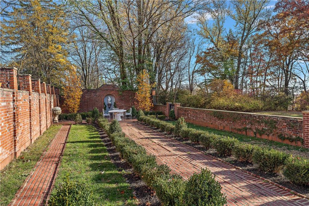 526 Scaife Road Sewickley, PA 15143 - Photo 42 of 50 a view of yard with patio