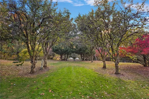 $3,750,000 | 526 Scaife Road, Sewickley, PA 15143