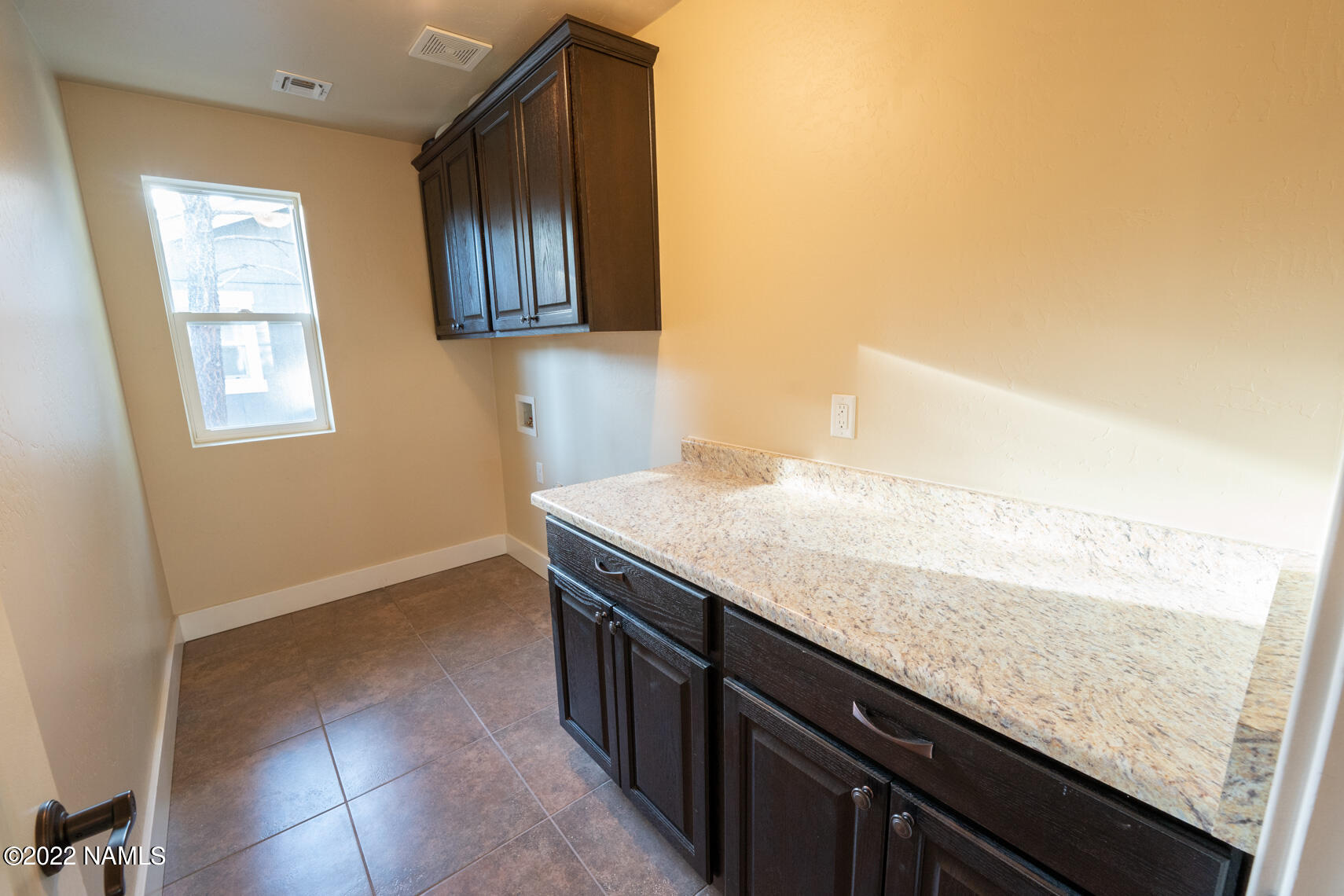 335 West Beryl Road Flagstaff, AZ 86005 - Photo 26 of 46 20220401-WMP01009
