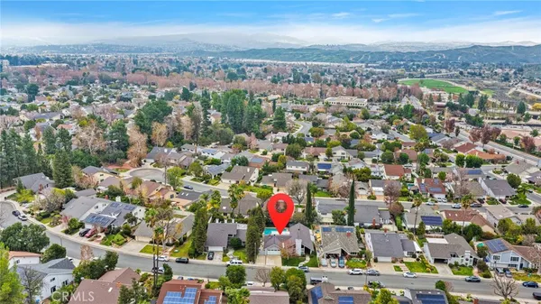 $899,999 | 25442 VÃa Escovar, Valencia, CA 91355